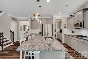 2009 Burton Point Ct, Waxhaw, NC 28173 - Photo 8