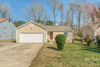 7015 Hunters Glen Drive, Charlotte, NC 28214 - Photo 1