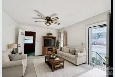 103 Magnolia Avenue, Great Falls, SC 29055 - Photo 1