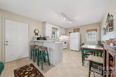 7218 Martin Road, Newland, NC 28657 - Photo 10