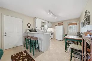 7218 Martin Rd, Newland, NC 28657 - Photo 10