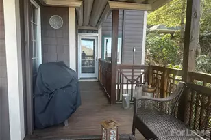 300 Creekside Wy, Burnsville, NC 28714 - Photo 10