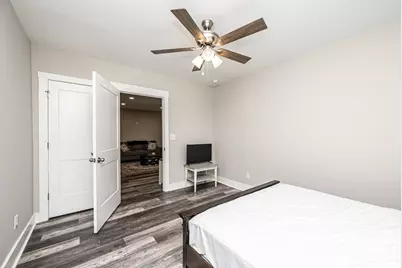 308 W Sycamore Street, Lincolnton, NC 28092 - Photo 18