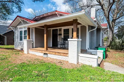 308 W Sycamore Street, Lincolnton, NC 28092 - Photo 1