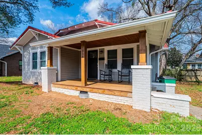 308 W Sycamore Street, Lincolnton, NC 28092 - Photo 2