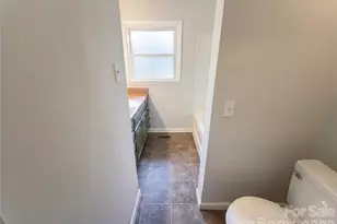 120 Sunset Ln, Bessemer City, NC 28016 - Photo 14