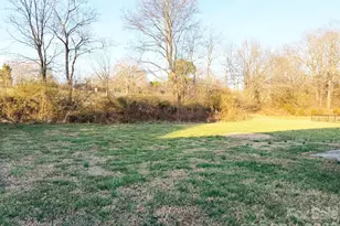 269 Green Meadows Dr, Taylorsville, NC 28681 - Photo 36