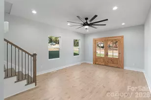 908 30th Ave Dr NW, Hickory, NC 28601 - Photo 4