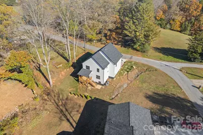 908 30th Avenue Drive NW, Hickory, NC 28601 - Photo 26