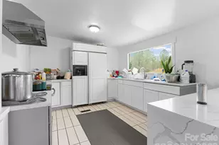 166 Fleece Ln, Mooresboro, NC 28114 - Photo 6