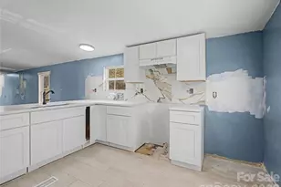 166 Fleece Ln, Mooresboro, NC 28114 - Photo 22