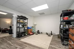 510 SE Stonecroft Ct SE, Lenoir, NC 28645 - Photo 38