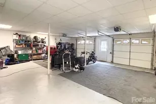 510 SE Stonecroft Ct SE, Lenoir, NC 28645 - Photo 40