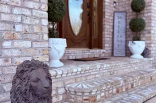 510 SE Stonecroft Ct SE, Lenoir, NC 28645 - Photo 2