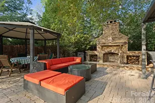 4501 Oglukian Rd, Charlotte, NC 28226 - Photo 38