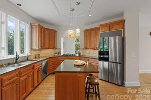 4501 Oglukian Rd, Charlotte, NC 28226 - Photo 14
