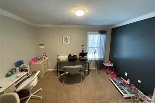 7422 Larwill Ln, Charlotte, NC 28216 - Photo 8