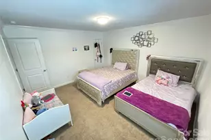 7422 Larwill Ln, Charlotte, NC 28216 - Photo 10