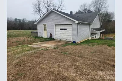 1833 Mountain Creek Road, Albemarle, NC 28001 - Photo 4