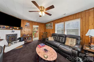 1833 Mountain Creek Rd, Albemarle, NC 28001 - Photo 10