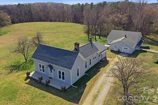 1833 Mountain Creek Rd, Albemarle, NC 28001 - Photo 2