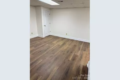 3840 Cherry Grove Drive, Hickory, NC 28602 - Photo 26