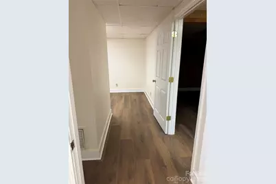 3840 Cherry Grove Drive, Hickory, NC 28602 - Photo 22