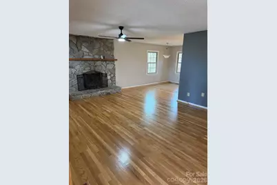 3840 Cherry Grove Drive, Hickory, NC 28602 - Photo 6