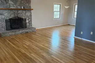 3840 Cherry Grove Dr, Hickory, NC 28602 - Photo 6