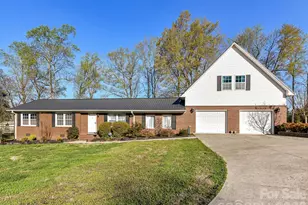 7731 Orrview Dr, Mint Hill, NC 28227 - Photo 2