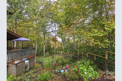 102 and 104 Carriage Drive, Fairview, NC 28730 - Photo 30