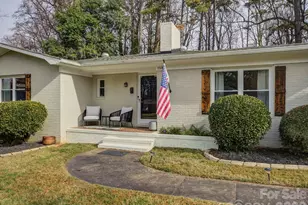 3318 Campbell Dr, Charlotte, NC 28205 - Photo 4