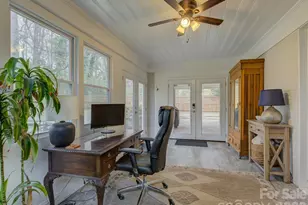 3318 Campbell Dr, Charlotte, NC 28205 - Photo 30