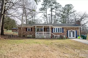406 E Texas Ave, Bessemer City, NC 28016 - Photo 1