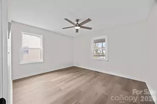 322 NE 57th Street NE, Oak Island, NC 28465 - Photo 26