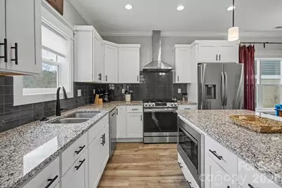 9 Crane Street, Asheville, NC 28806 - Photo 16