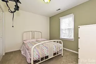 104 Deertrack Dr, Mount Holly, NC 28120 - Photo 32