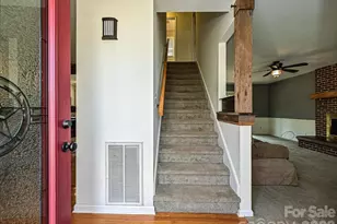 104 Deertrack Dr, Mount Holly, NC 28120 - Photo 6