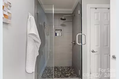 2024 Brandon Circle, Charlotte, NC 28211 - Photo 18