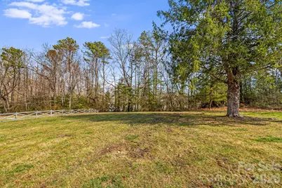 10581 Boylston Highway, Mills River, NC 28759 - Photo 26