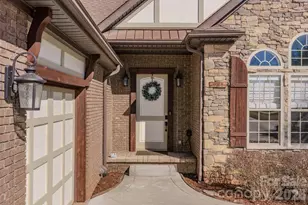 3975 Plantation Dr, Morganton, NC 28655 - Photo 1