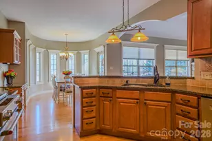 3975 Plantation Dr, Morganton, NC 28655 - Photo 20