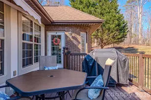 3975 Plantation Dr, Morganton, NC 28655 - Photo 6