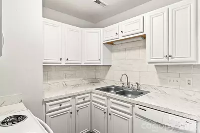 6041 Crape Myrtle Lane, Charlotte, NC 28216 - Photo 14