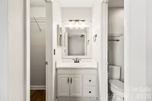 6041 Crape Myrtle Ln, Charlotte, NC 28216 - Photo 22