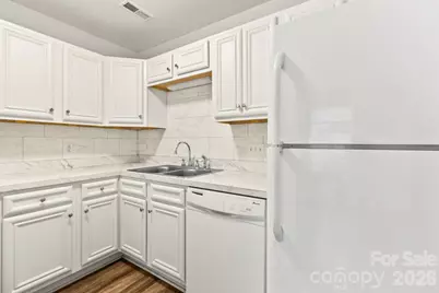 6041 Crape Myrtle Lane, Charlotte, NC 28216 - Photo 16