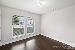 1555 Duckworth Ave, Charlotte, NC 28208 - Photo 8