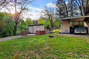 8 Linda Vista Dr, Asheville, NC 28806 - Photo 18
