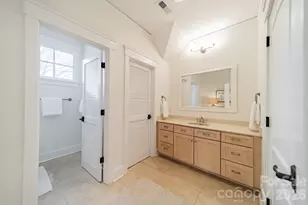 2209 Bay St, Charlotte, NC 28205 - Photo 24