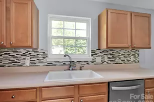 3409 Arbor Pointe Dr, Indian Trail, NC 28079 - Photo 6